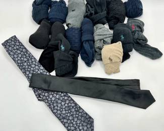 2 Boy's Ties By Michael Kors & John Varvatos & 15 Pairs Boy's Dress Socks By Polo, Calvin Klein & More
Lot #: 64
