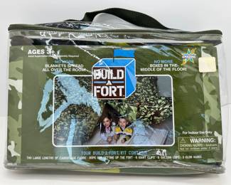 Build A Fort Kit By Be Amazing Toys, New In Box
Lot #: 98