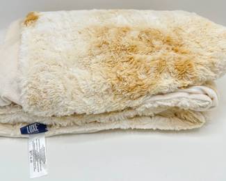 Luxe Faux Fur Throw, Purchased At Barneys New York
Lot #: 41