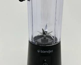 Blend Jet One The Original Potable Blender With Plug
Lot #: 66