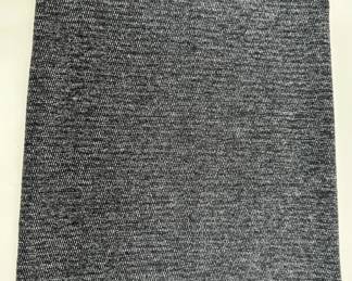 Lululemon Athletica Neck Warmer, Size Small, New
Lot #: 38