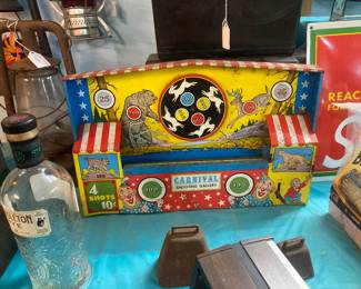 Windup shooting gallery 