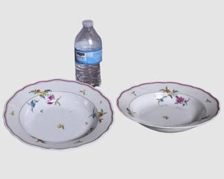 18. Pair Meissen Porcelain Bowls