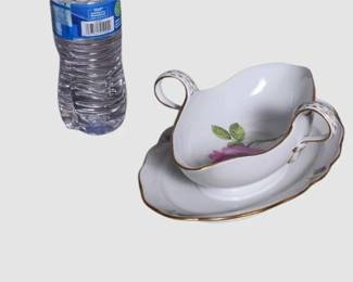 35. Meissen Sauce Boat in Porcelain