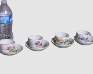 47. Four 4 Meissen Porcelain Teacups With Saucers