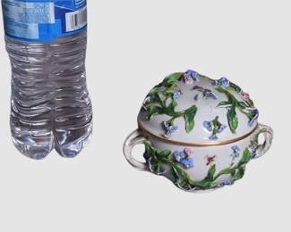 48. Meissen Porcelain Round Lidded Jar