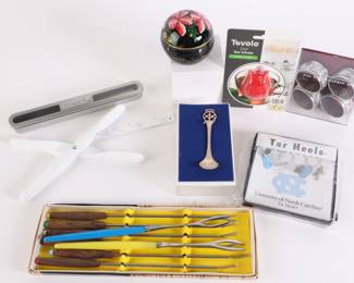 Lot 5776 Lot of Misc Kithen Dining items