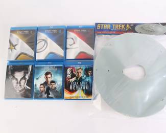 Lot 5814 Star Trek DvD Collection  Enterprise Model