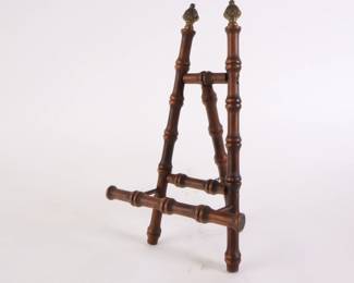 Lot 6304 Wood Tabletop Art Decor Easel