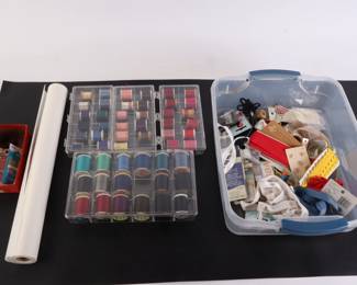 Lot 7174 Lot of Miscelleous Sewing Notions