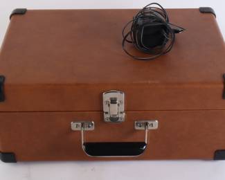 Lot 7186 Crosley CR 49 Turntable