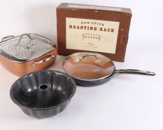 Lot 7379 Lot of Kitchen CookingBaking Pans