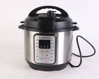 Lot 7362 Instant Pot  Pressure Cooker etc