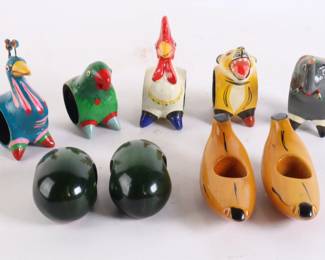 Lot 6949 Lot of Carved Wooden Napkin Holders