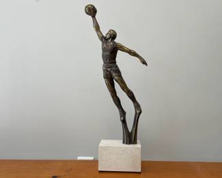 Lot 6575 23 Basketball Player Bronze Statue