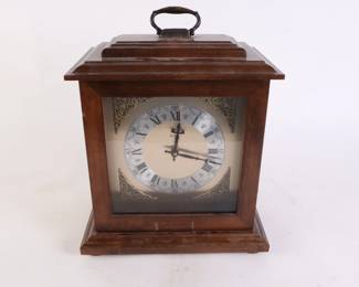 Lot 6564 Bulova Wood Mantle Clock