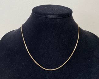 Lot 6503 14K Gold Italy Chain Necklace  Jewelry