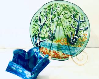 FUSED GLASS LOCAL ARTIST. 