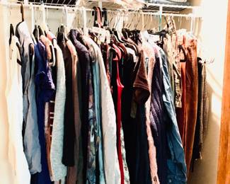 VINTAGE YOUTH CLOTHING 
VINTAGE BELL BOTTOM JEANS 
