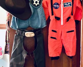 HALLOWEEN KIDS COSTUMES 