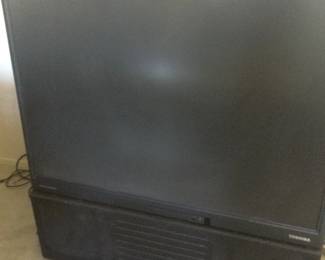 Toshiba Theater View Projection TV