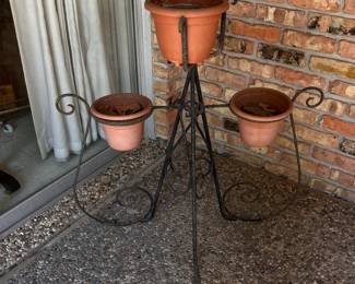 Iron plant stand 