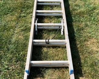28 Foot Aluminum Step Ladder