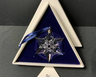 2000 Swarovski Holiday Ornament