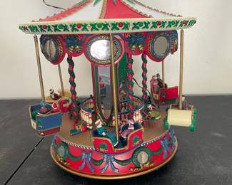 Animated Holiday Carousel 