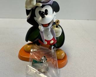 Classics Walt Disney Collection On With The Show Mickey