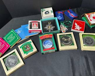 Miscellaneous Christmas Ornaments, Acrylic, and Glass