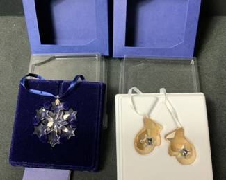 Swarovski Little Snowflake Twinkling Mittens