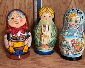 Three Russian Nesting Dolls Lot 3 Grandma With Muffins