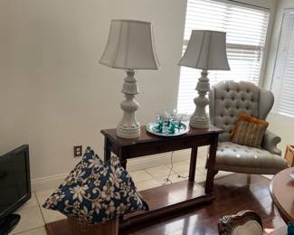 White plaster lamps-imagine them with new shades! $40 for pair