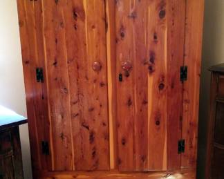 Cedar 2 Door Locking Wardrobe With Key, 70.5" x 36" x 21.25"