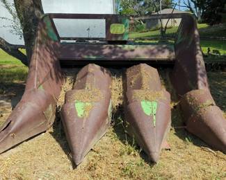 John Deere 3 Row Corn Head, Model 334, SN 1044