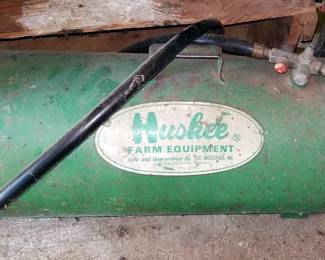 Huskee Farm Equipment Portable Air Tank With Hose