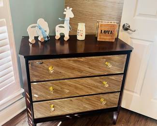 Ethan Allen chest brand new 