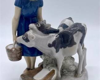 Lot 016   3 Bid(s)
B&G Bing and Grondahl #2270 Milkmaid Figurine