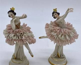 Lot 064   2 Bid(s)
Pair Ackermann and Fritze German Lace Figurines "Ballerinas with Pedestals"