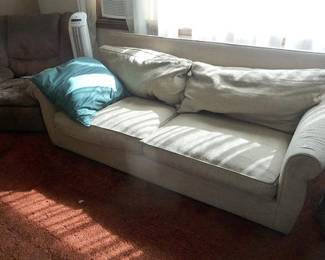 Sofa & Recliner
