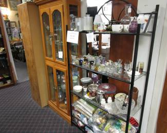 Display Cabinets & Racks