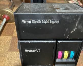 
Vivitar VI Dioptic Light Source Photoenlarger Printmaker Enlarger 