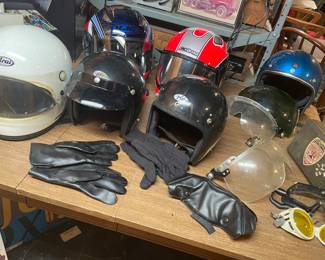 Snowmobile & Motorcycle helmets