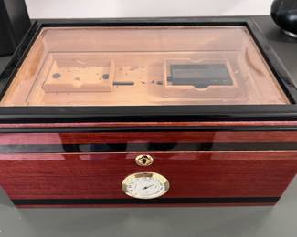 Humidor box