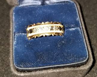 14kt gold band
