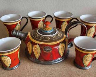 Ceramic Handthrown Teapot With Mugs