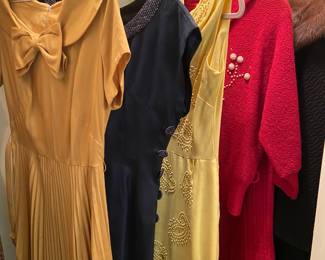 10+ Vintage Dresses and Hats