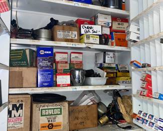 Car parts repair  cabinet 
