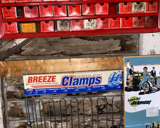 Clamps and more display pieces 